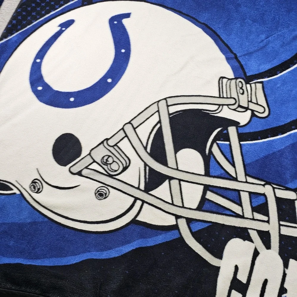 Indianapolis Colts Fleece‎ Throw Blanket Blue White NFL Football Logo Helmet